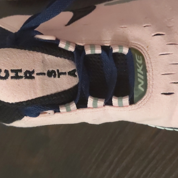 Nike Free 5.0 Running Shoes - Picture 4 of 8